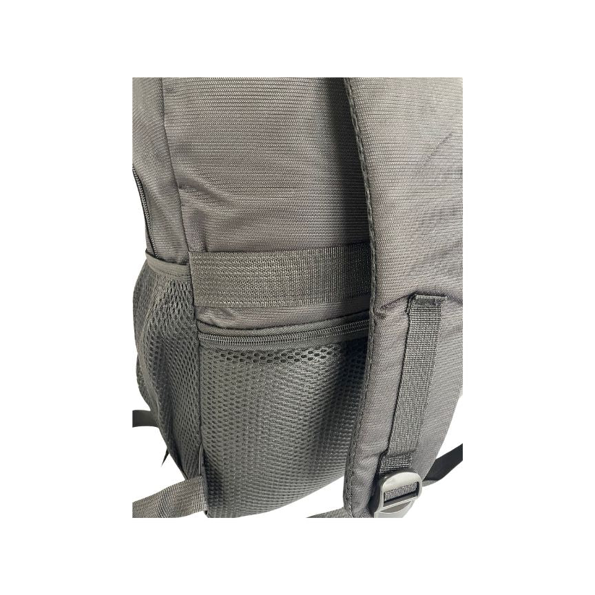 Multifunktionaler Schwarzer Rucksack perfekt für Reisen groß