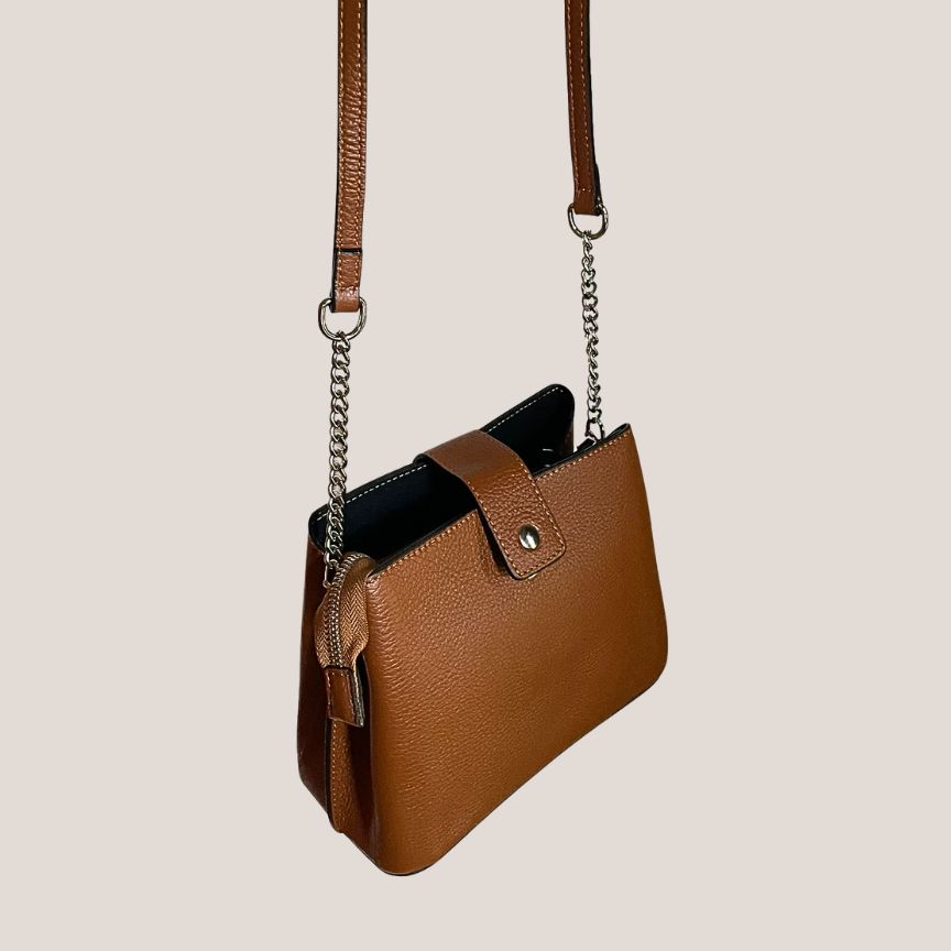 Amelie - Elegante Damen Lederhandtasche mit Klappe & 3 Fächern