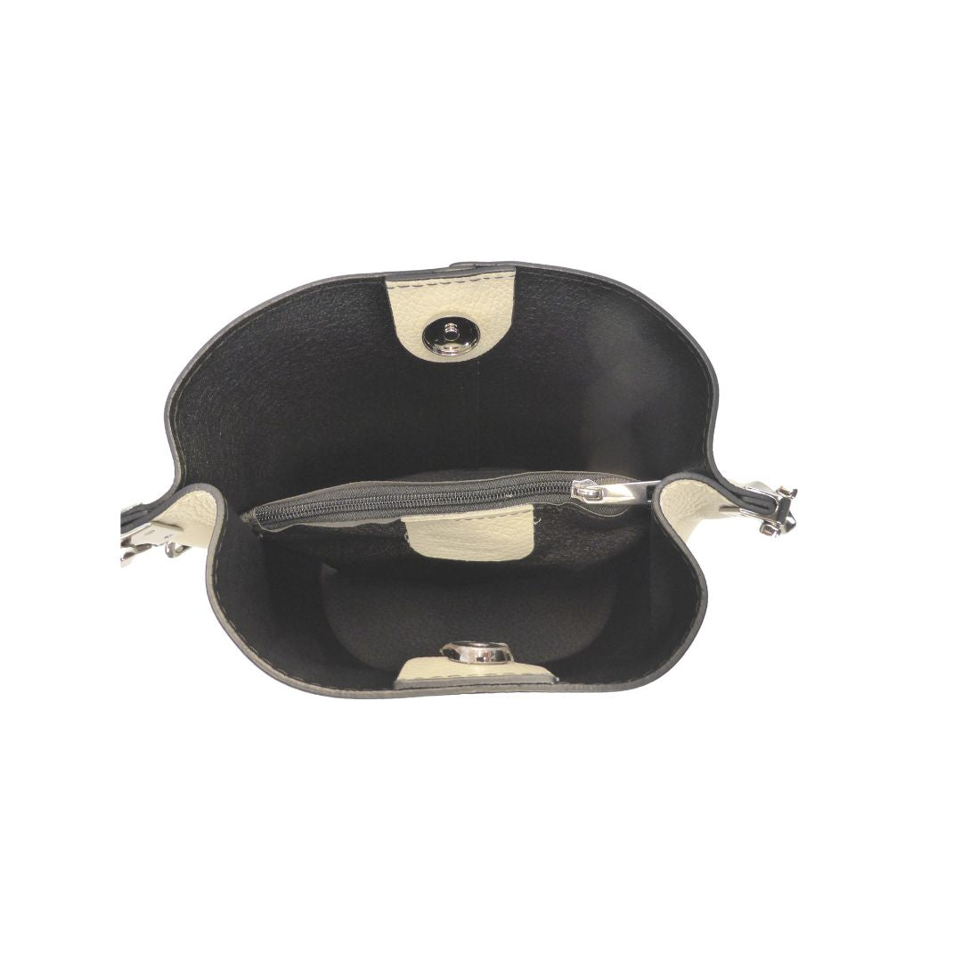 Innenansicht Eimertasche mit Vintage Gurt