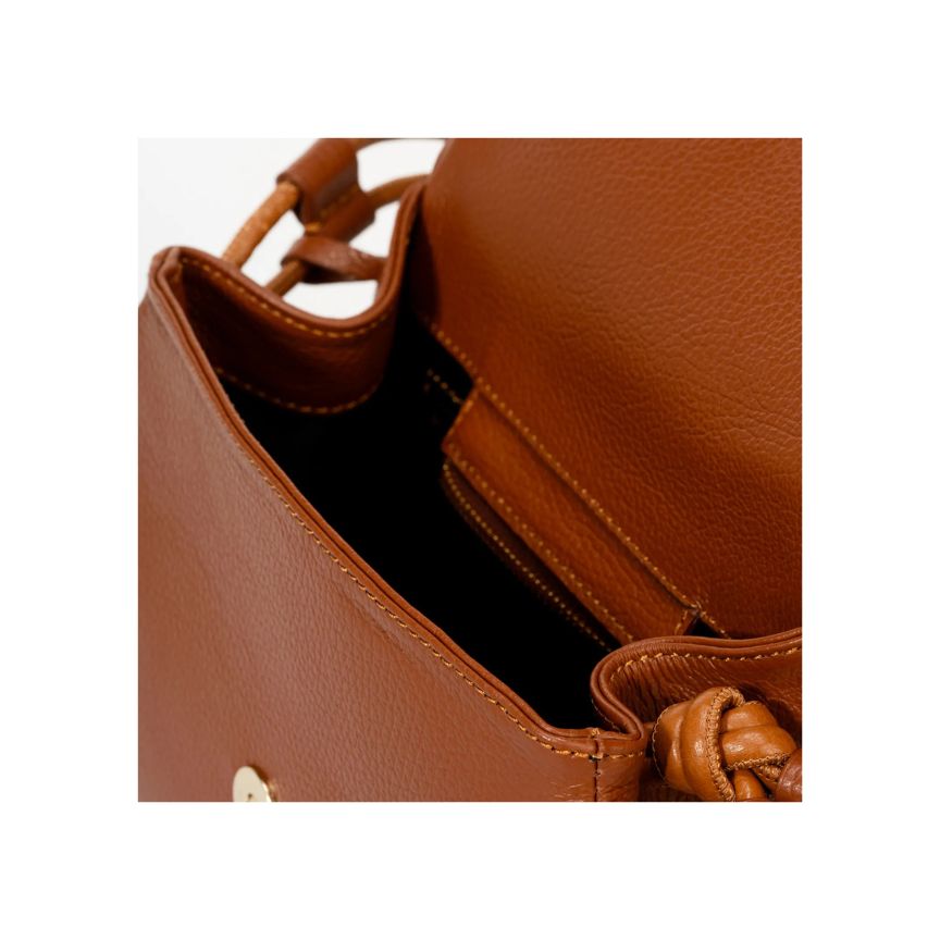 Elegante Damen Lederhandtasche - kompakt, geräumig, schlicht