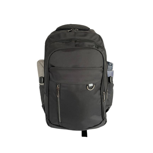 Schwarzer Rucksack mit drei Fächern für den täglichen Gebrauch