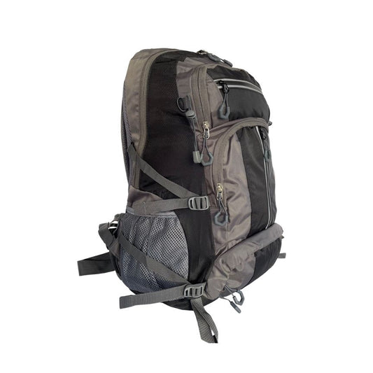 Schwarz grauer Outdoor Rucksack mit Fächern