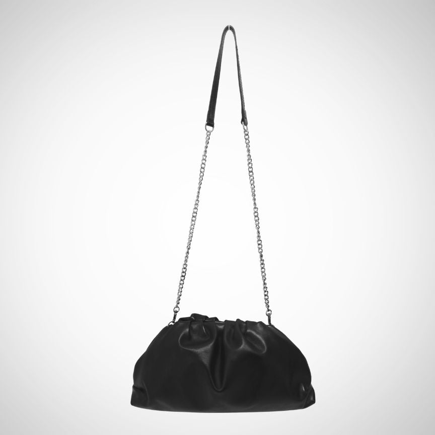 Stylische Leder italienische Abendtasche mit Metallkette schwarz