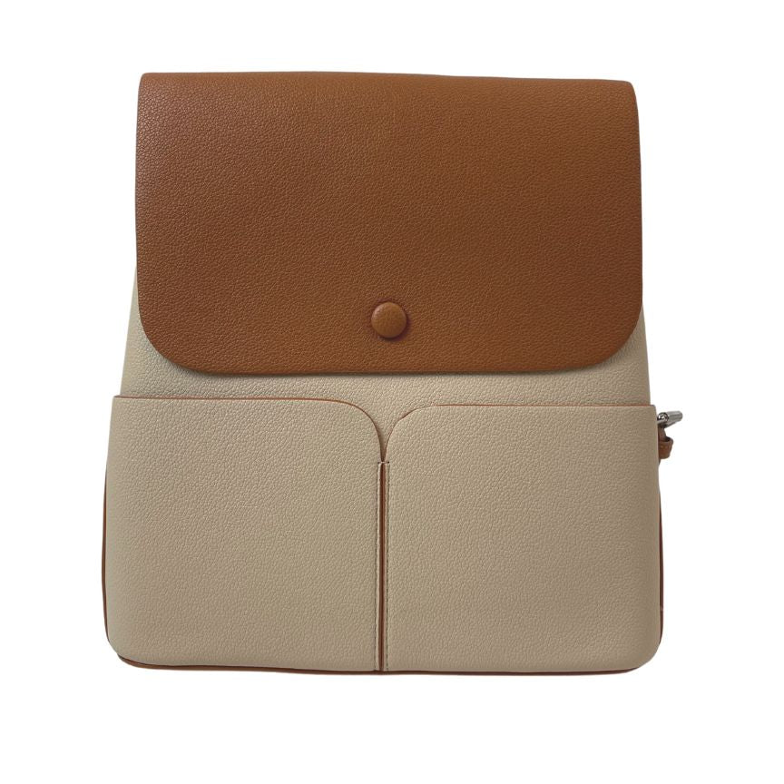 Moderner Damen Rucksack für Alltags mit 2 Fronttaschen und zwei fächern braun