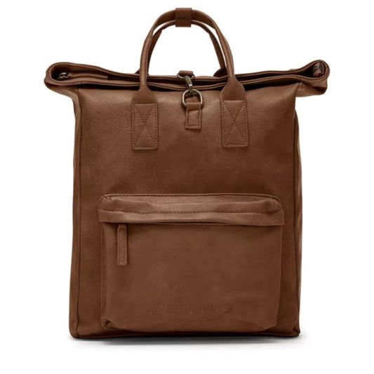 Brauner wasserfester Rolltop Rucksack stabile Trageggriffe und Aussentasche über Schulter getragen