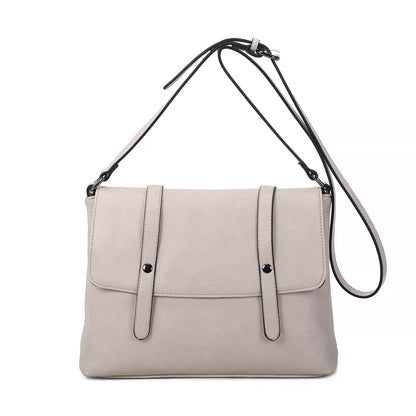 Edle, elegante und beliebte Tasche aus beigem Leder mit Doppelverscluss, langem verstellbarem Riemen und Magnetverschluss
