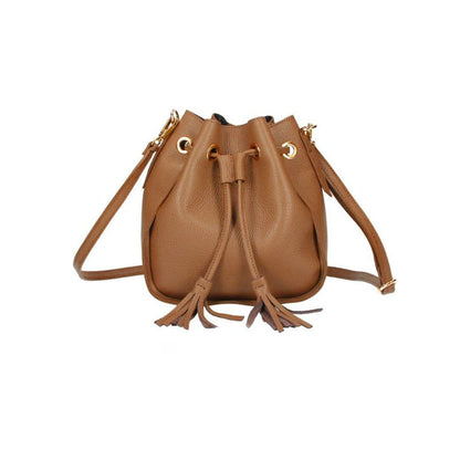 Beuteltasche aus echtem Leder mit Kordelzug, Lederfransen & Crossbody Riemen - "Toscana"