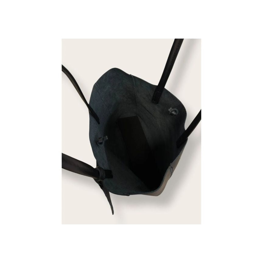 "Clara" - Stilvolle Damen-Leder-Shoppertasche mit silberfarbenen Nieten