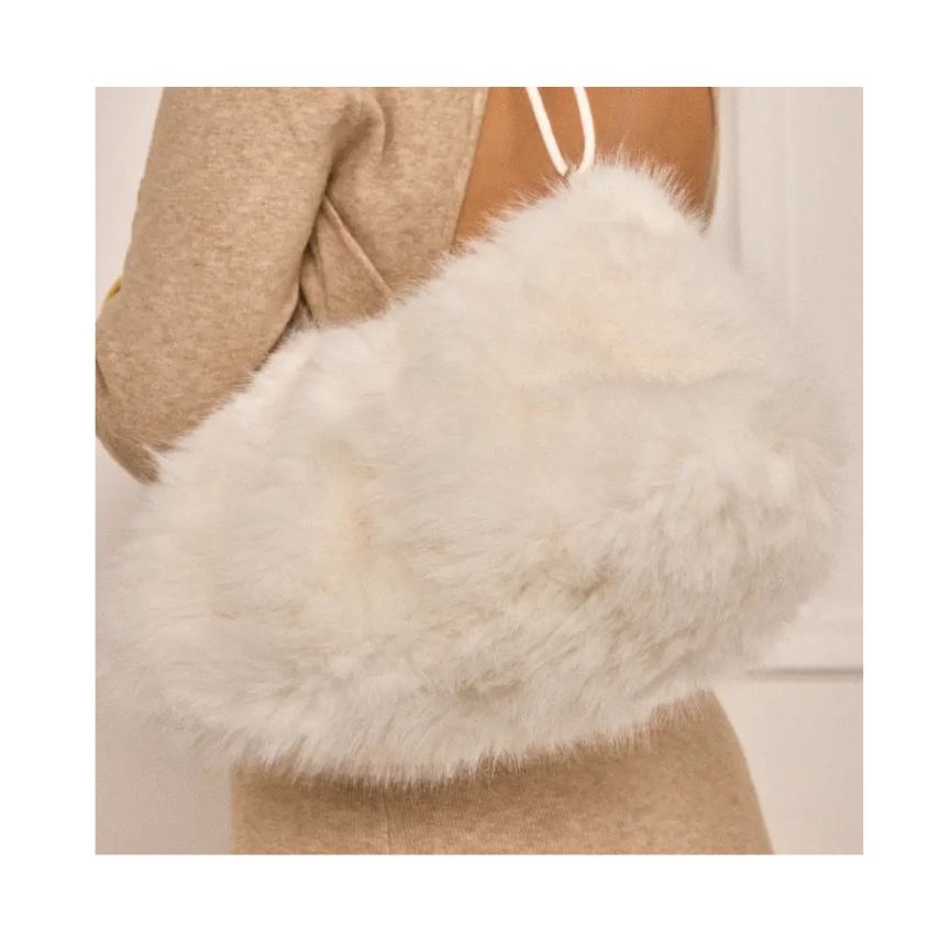 Stilvolle Damen Handtasche mit Faux-Fell - weich, elegant und absolut im Trend