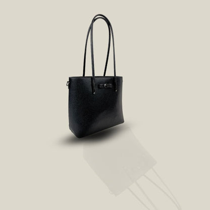 Elegante Damen Handtasche im schlichten Design - klein