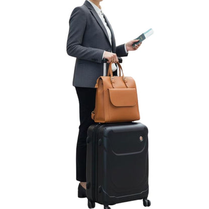 Tina - Eleganter Lederrucksack mit Fronttasche - schlicht, mittelgroß & praktisch im Alltag