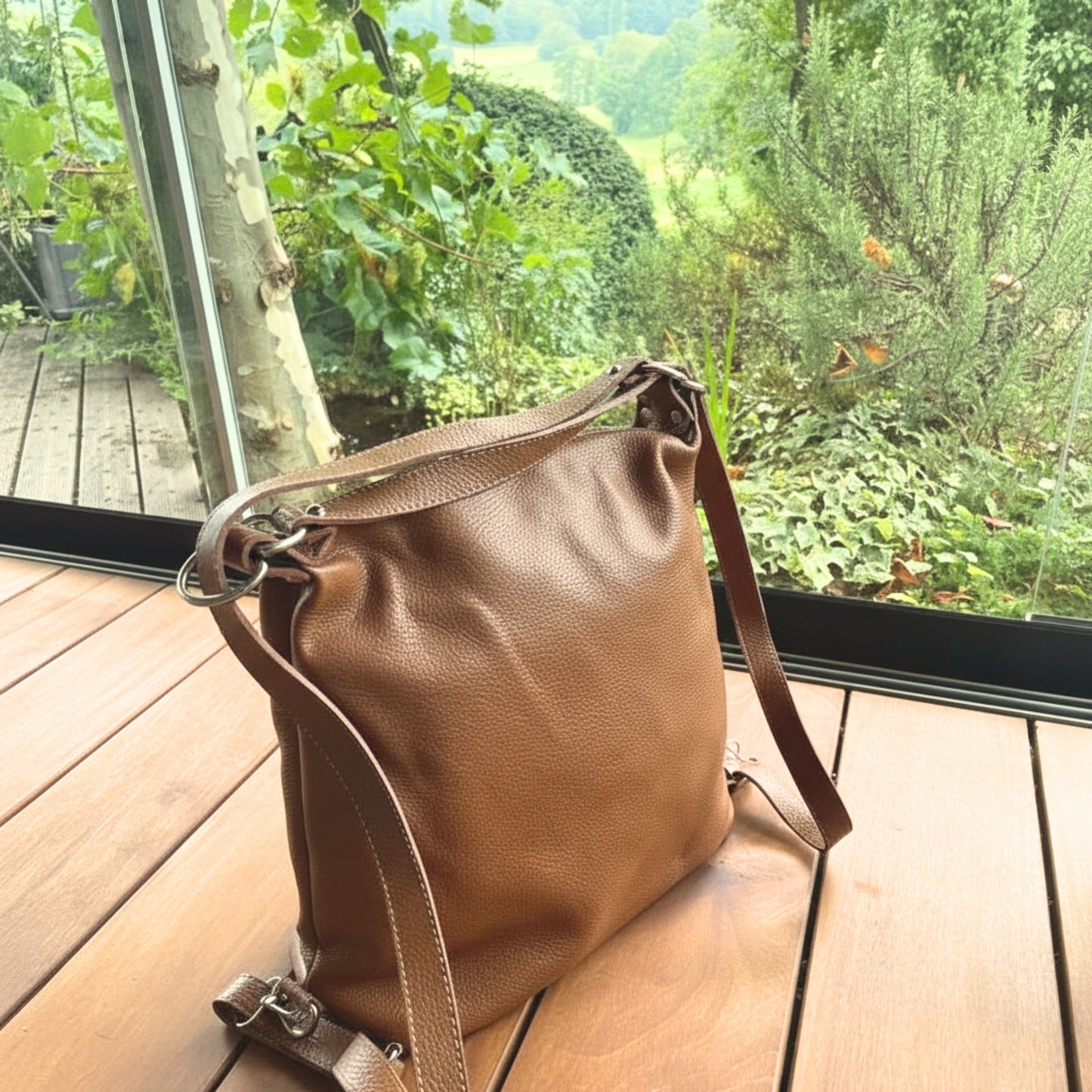 Damen Shopper Tasche aus Leder - tragbar als Umhängetasche oder Rucksack