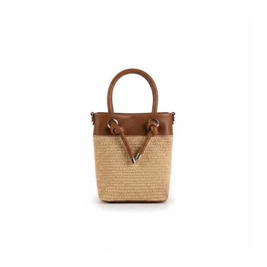 Minimalistische Lederhandtasche mit Strohdetails und Henkeln