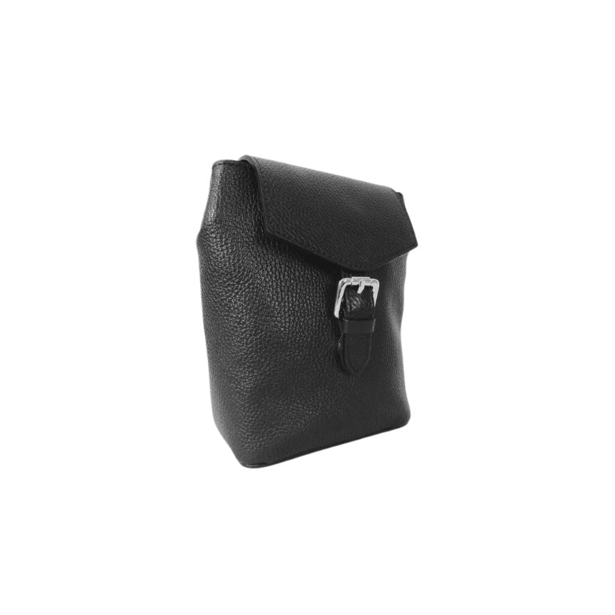 Minimalistische Leder Rucksack in schlichtem Design mit rucksack und umhängemöglichkeiten schwarz