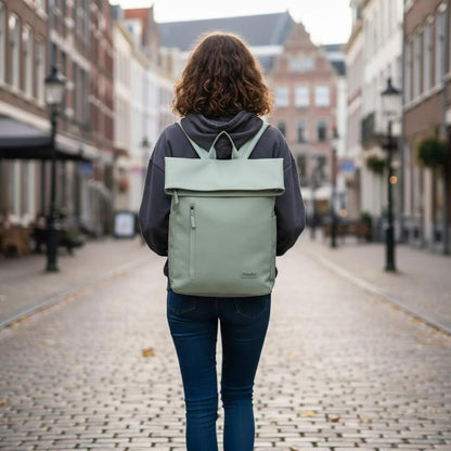 Mittelgroßer Rucksack mit Laptopfach, Organizer und SmartSleeve zur Trolley Befestigung