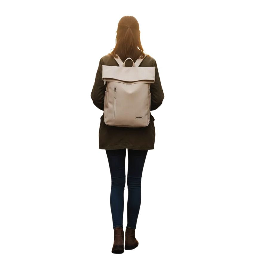 Mittelgroßer Rucksack mit Laptopfach, Organizer und SmartSleeve zur Trolley Befestigung