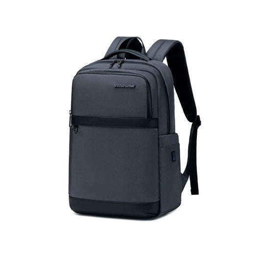 Mittelgroßer, wasserabweisender, robuster Rucksack mit Laptopfach