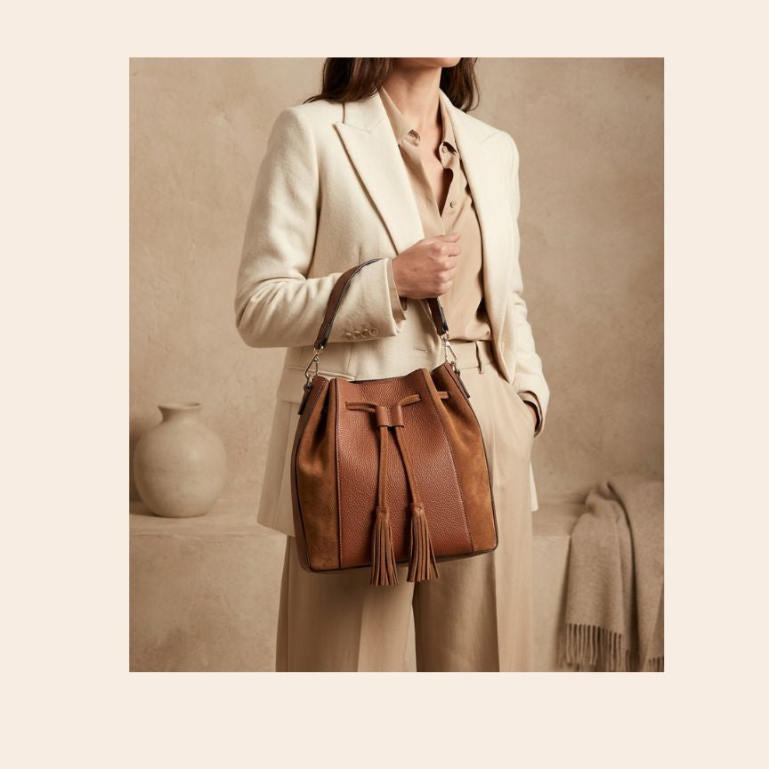 "Sandra" - Stilvolle Henkeltasche aus Leder- und Veloursleder-Mix