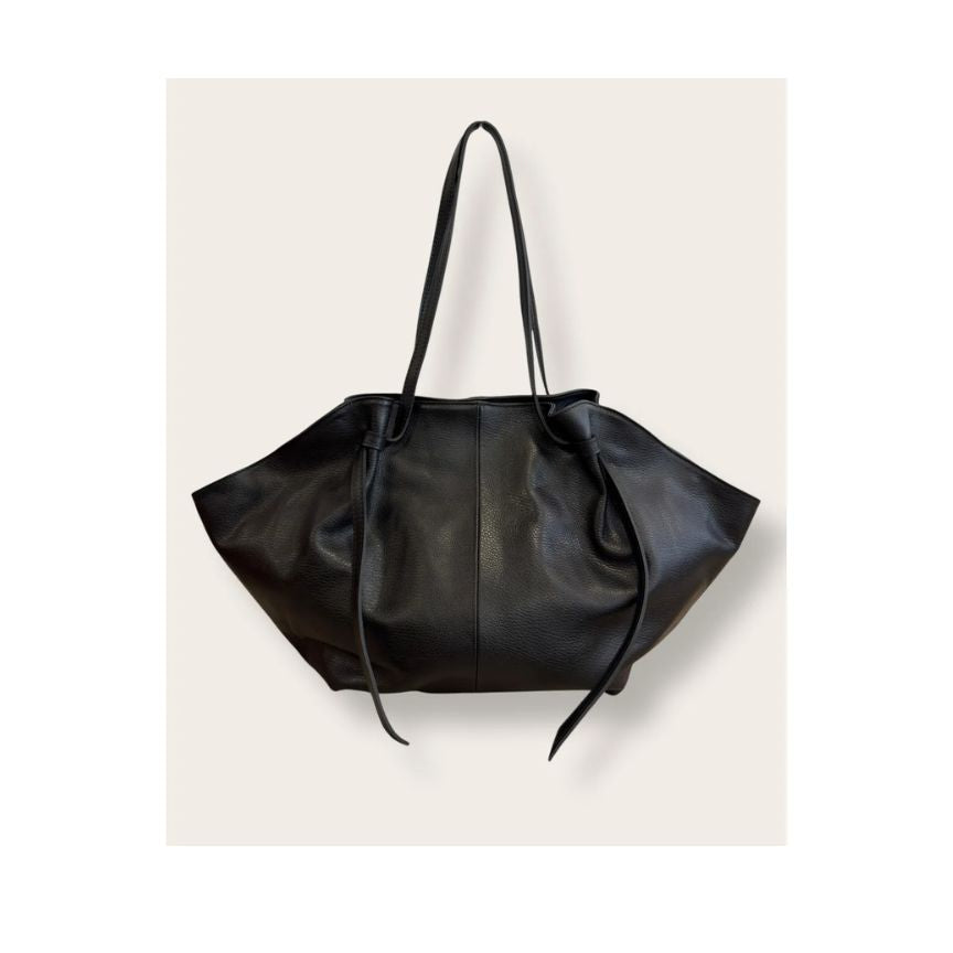 "Mathilda" - Stilvolle Damen-Leder-Tote Bag mit Oversize Silhouette