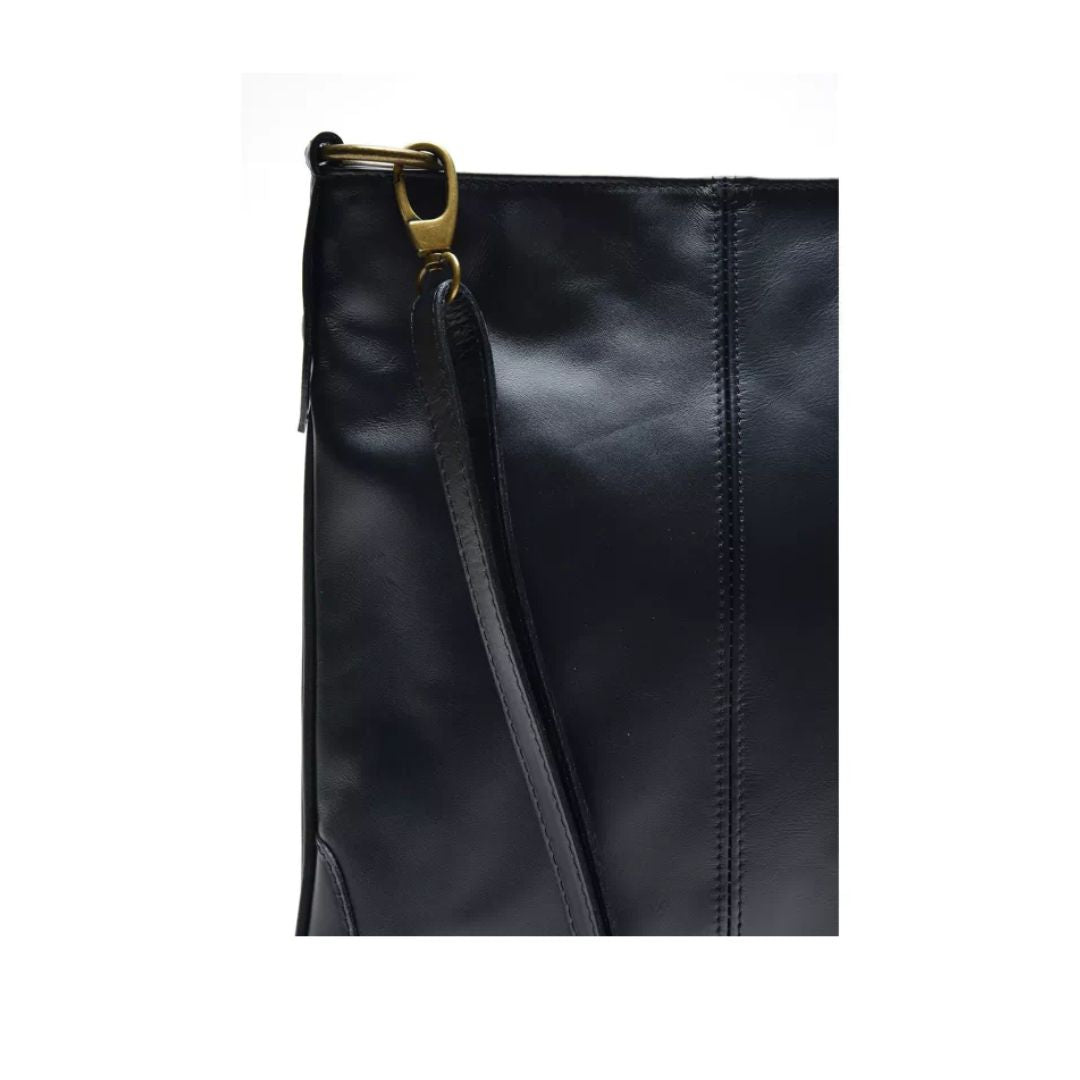 Detail abnehmbarer Riemen der Damen Schultertasche Crossbodybag