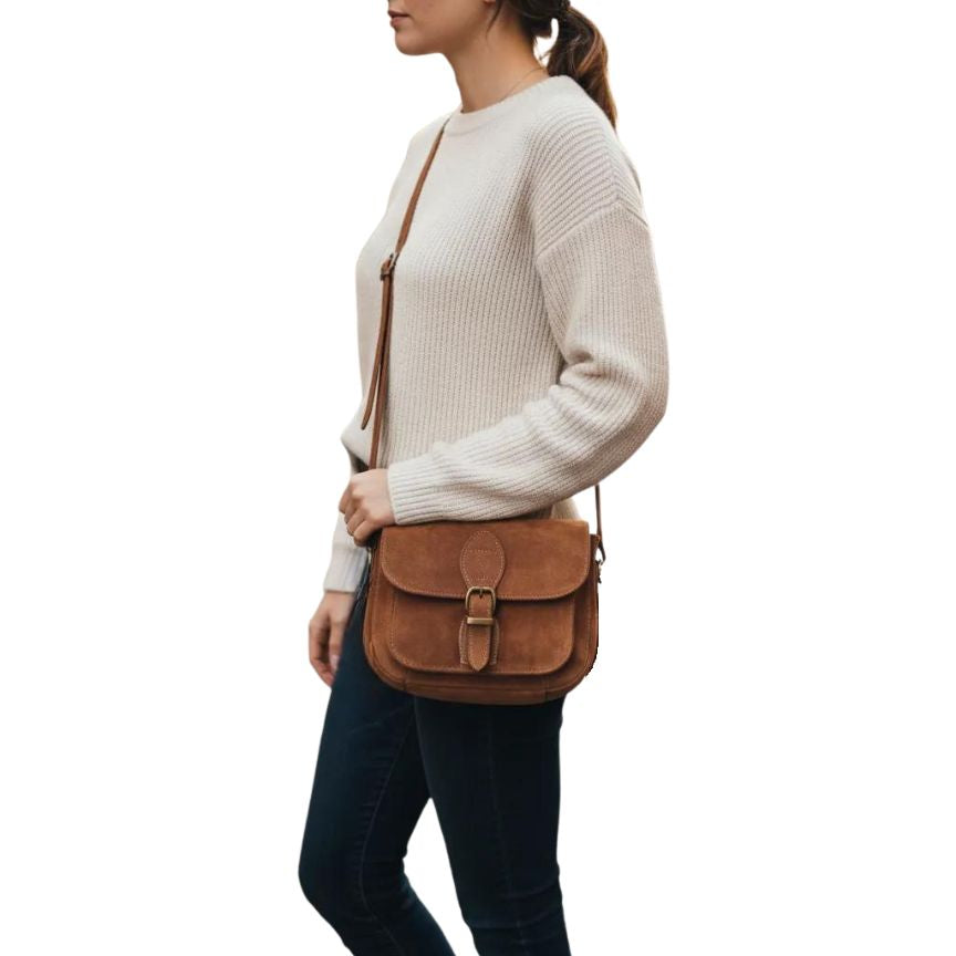 Damen Schultertasche aus Wildleder mit Fronttasche - modern, vielseitig, beliebt